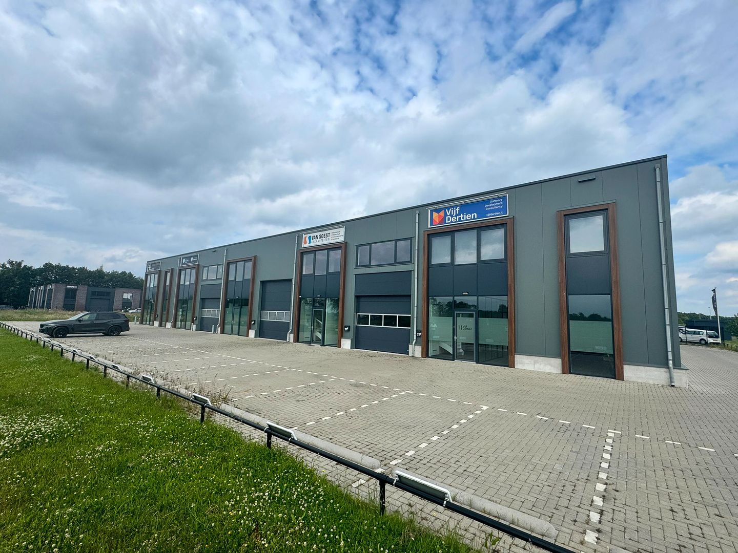 Bekijk foto 3 van Bouwstraat 21-4