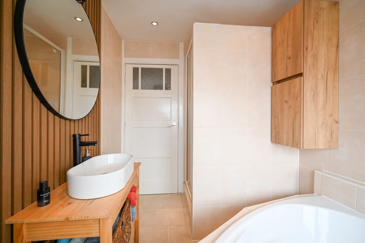 Tussenwoning te koop: Saturnusstraat 15, Hilversum