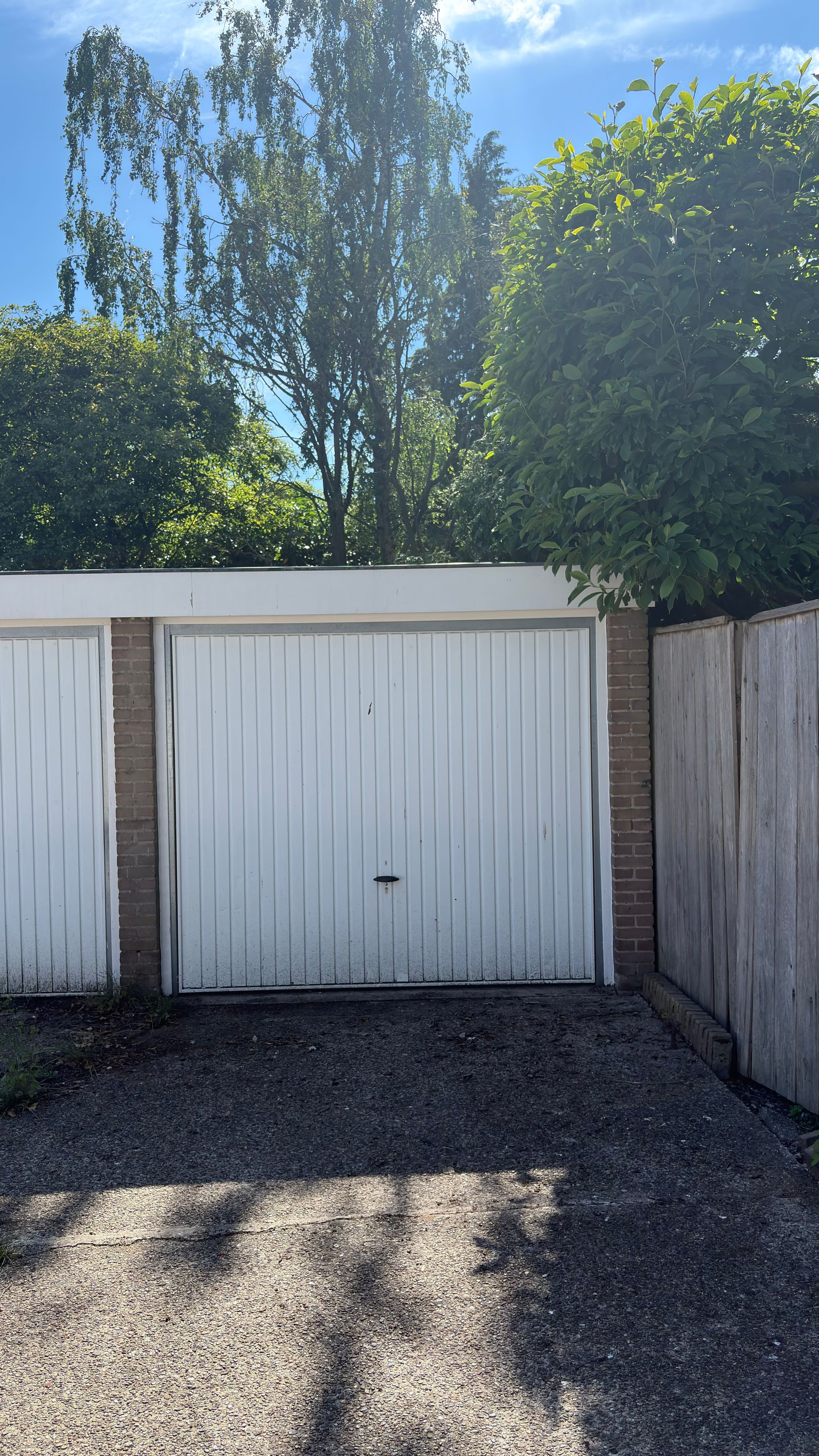 Lijsterlaan garage  false