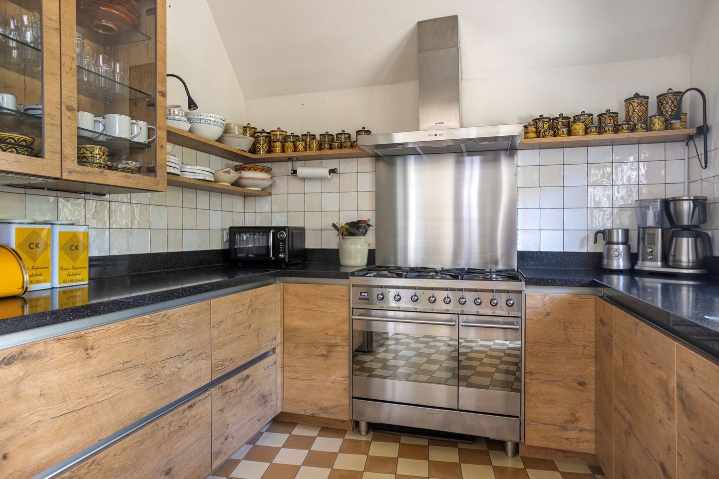 Photo 19 of Weverstraat 6