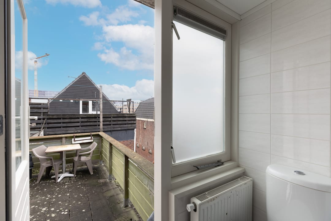 Photo 23 of Koningsweg 72-B