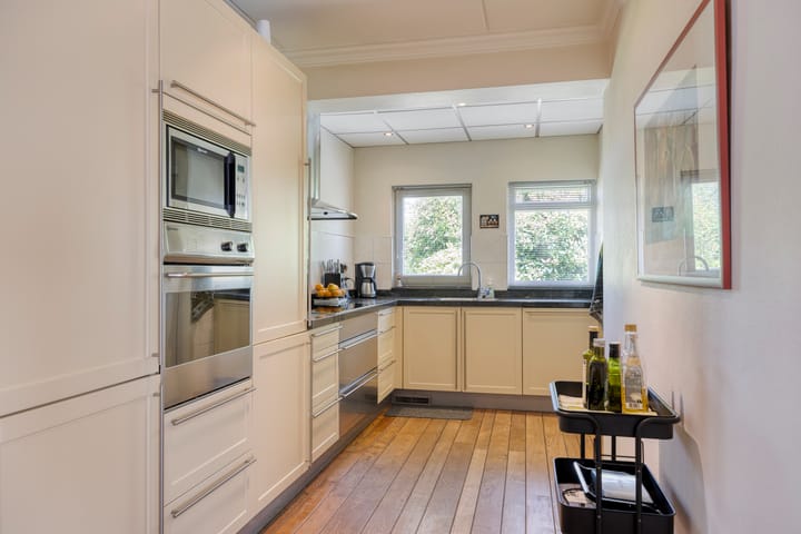 Vrijstaande woning te koop: Eglantierhof 34, Roermond