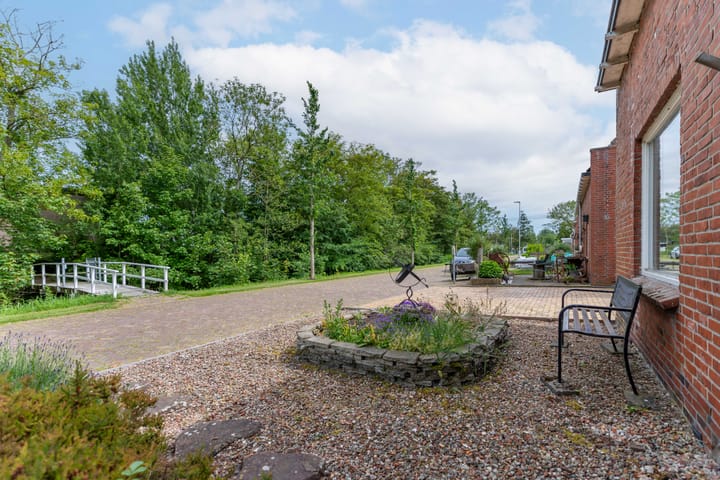 Foto 3 van Van Aylvastrjitte 4