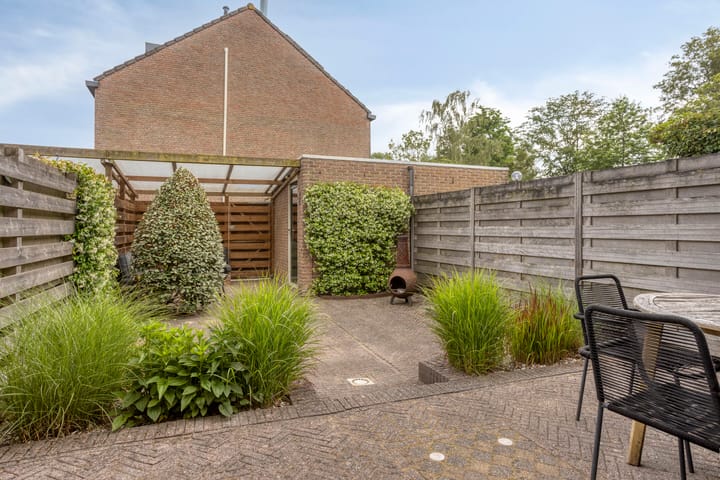 Tussenwoning te koop: De Hoog 6, Hendrik-Ido-Ambacht