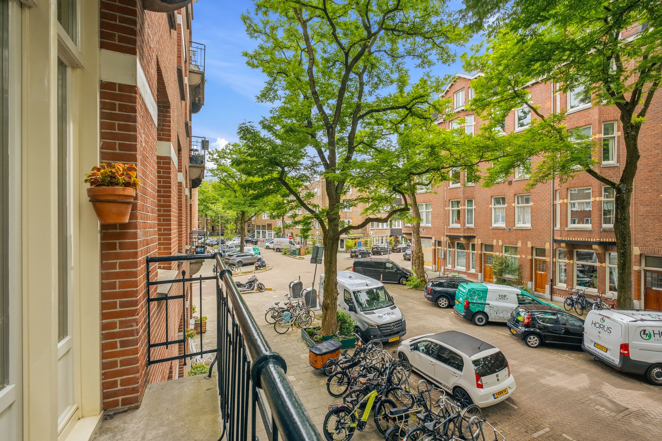 Foto 12 van Maarten Harpertszoon Trompstraat 34-1