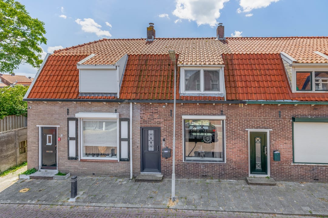 Foto 1 van Emmastraat 33