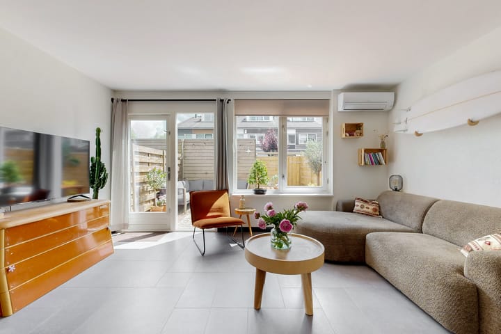 Tussenwoning te koop: De Spin 34, Uitgeest