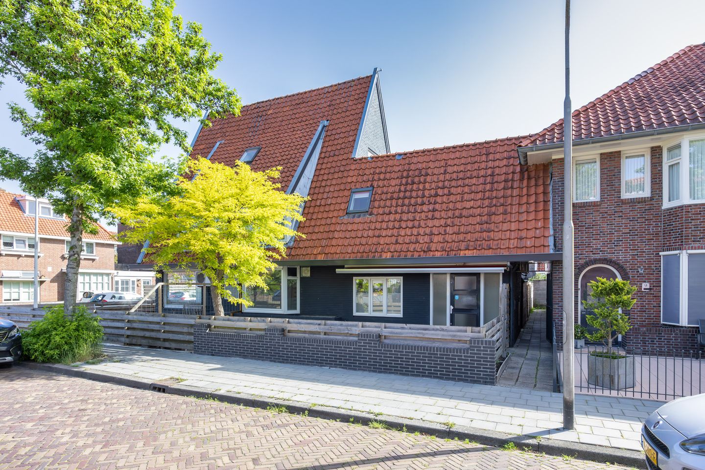 View photo 1 of van Beverwijckstraat 2
