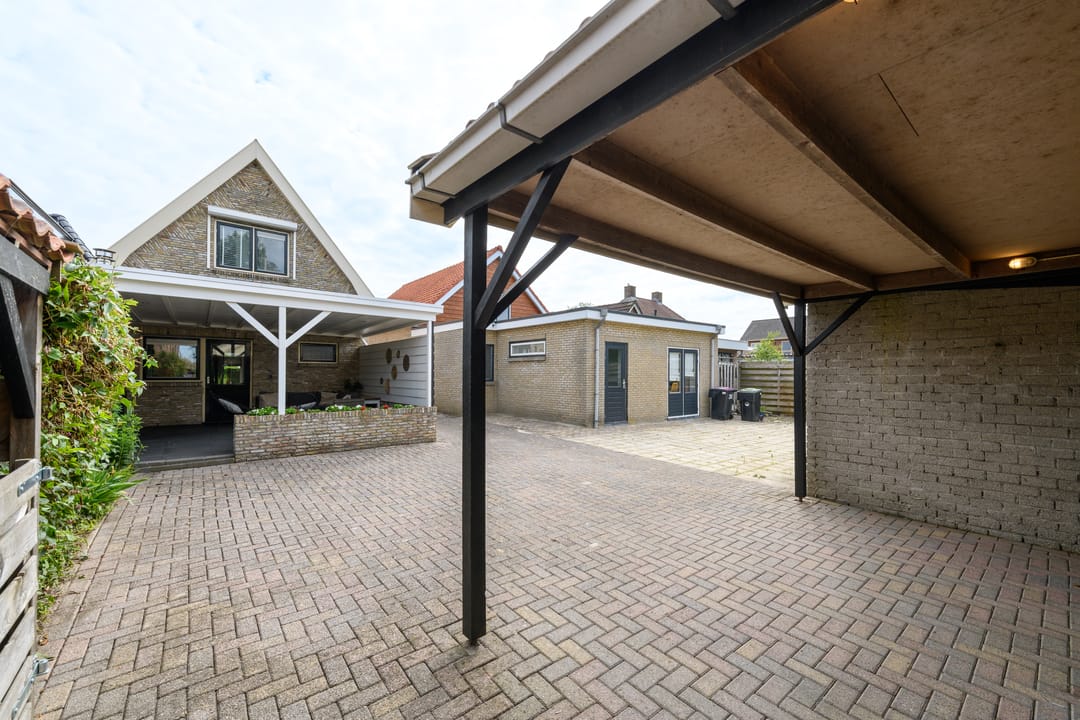 Photo 31 of Steenwijkerweg 28