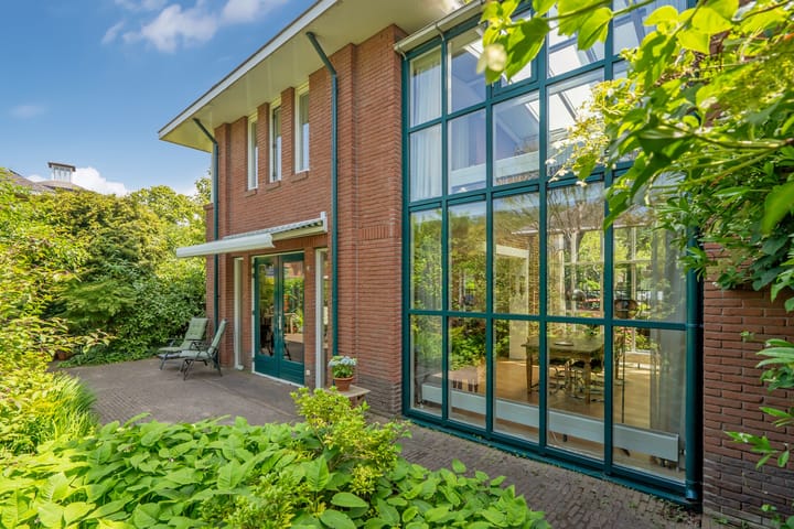 Photo 3 of van Vredenburchweg 48