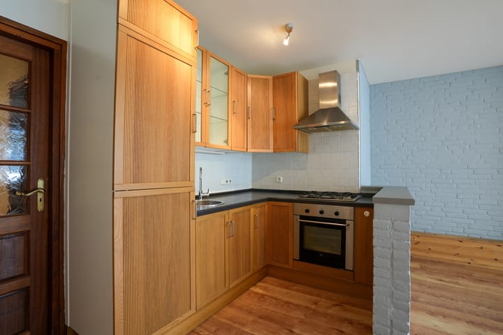 Photo 3 of Bosstraat 8