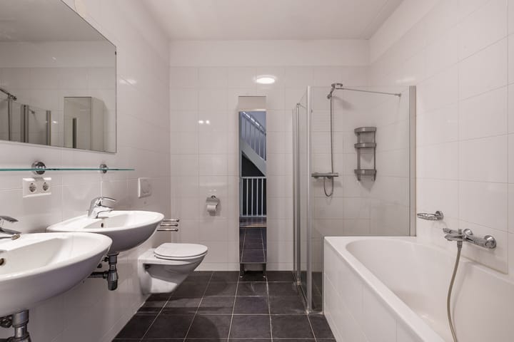 Tussenwoning te koop: Leersumse Veld 30, Vleuten