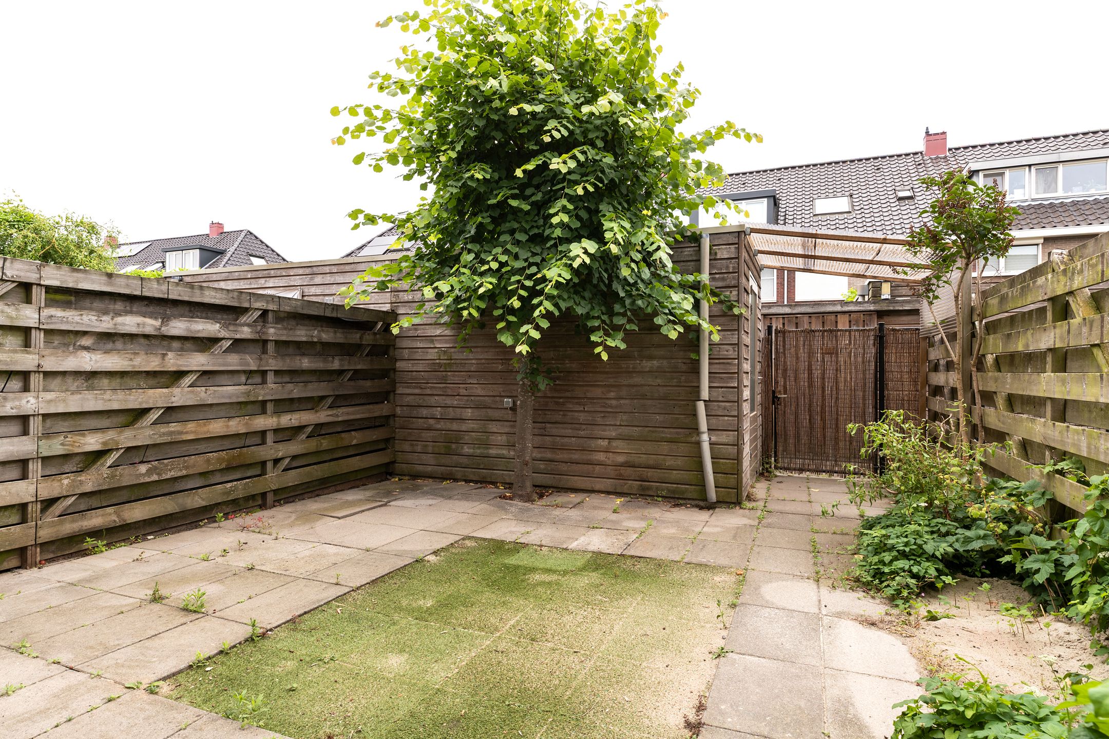 Photo 21 of Veldbloemlaan 46