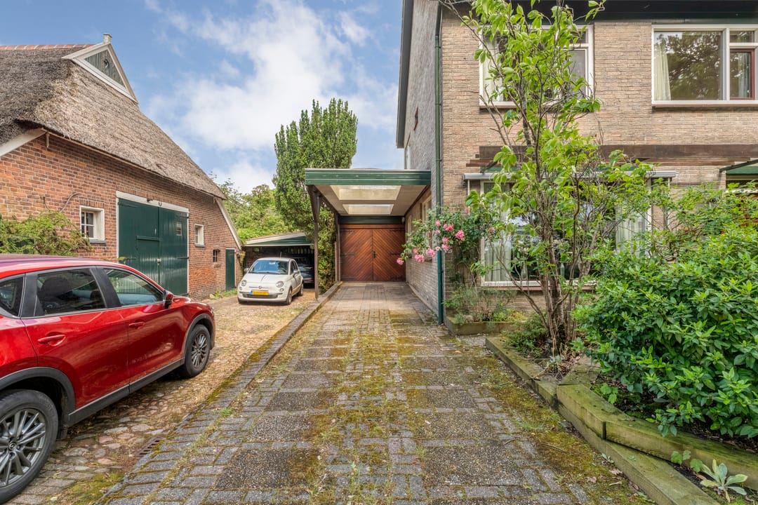 Photo 37 of Flintstraat 20