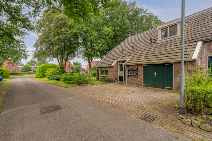 Photo 3 of Schoolstraat 8