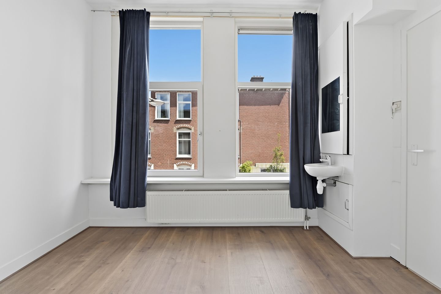 Photo 20 of Jasmijnstraat 37