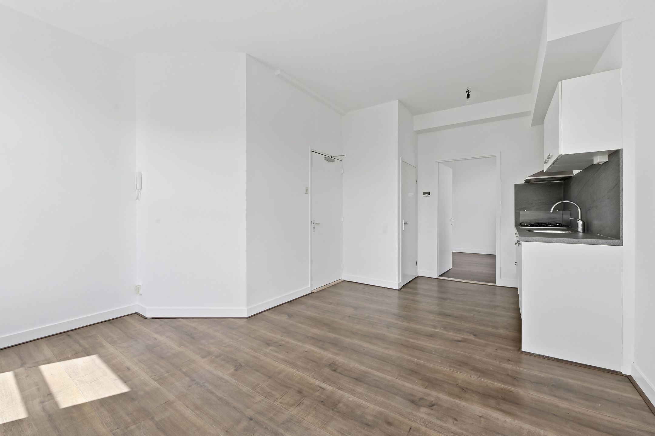 Photo 9 of Jasmijnstraat 37