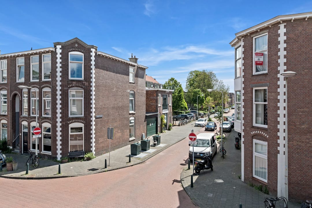 Photo 22 of Jasmijnstraat 37