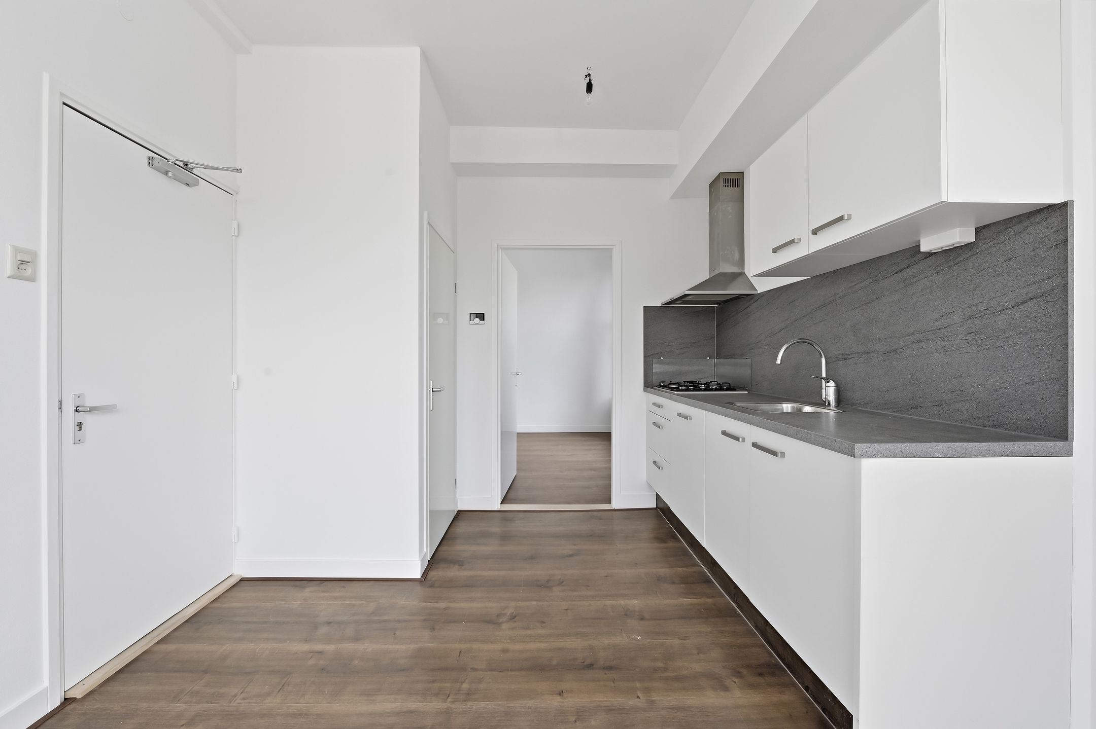 Photo 12 of Jasmijnstraat 37