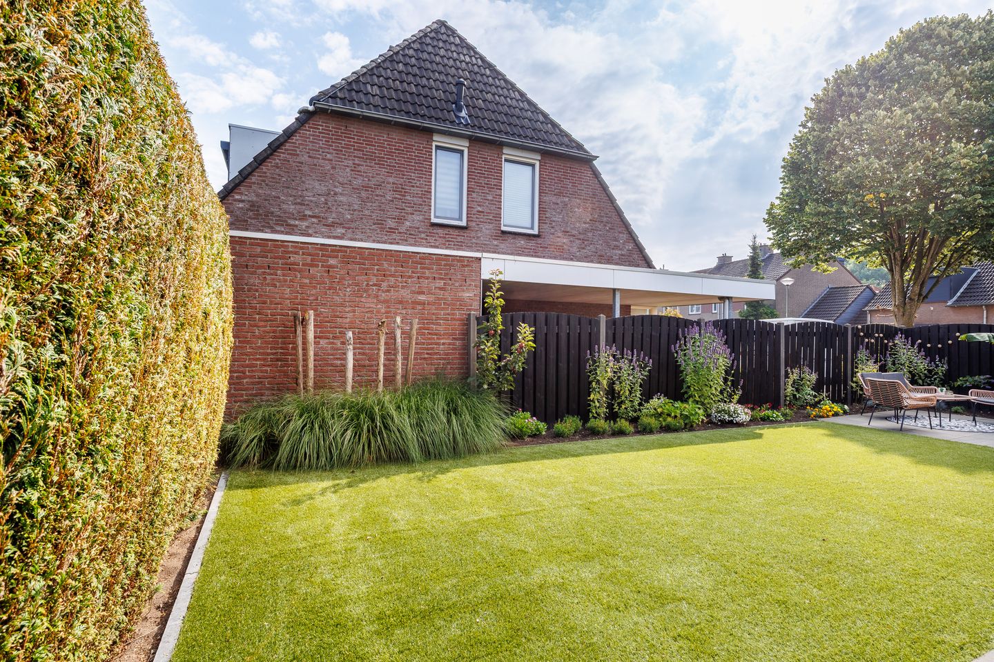 Photo 34 of Van Renessestraat 11