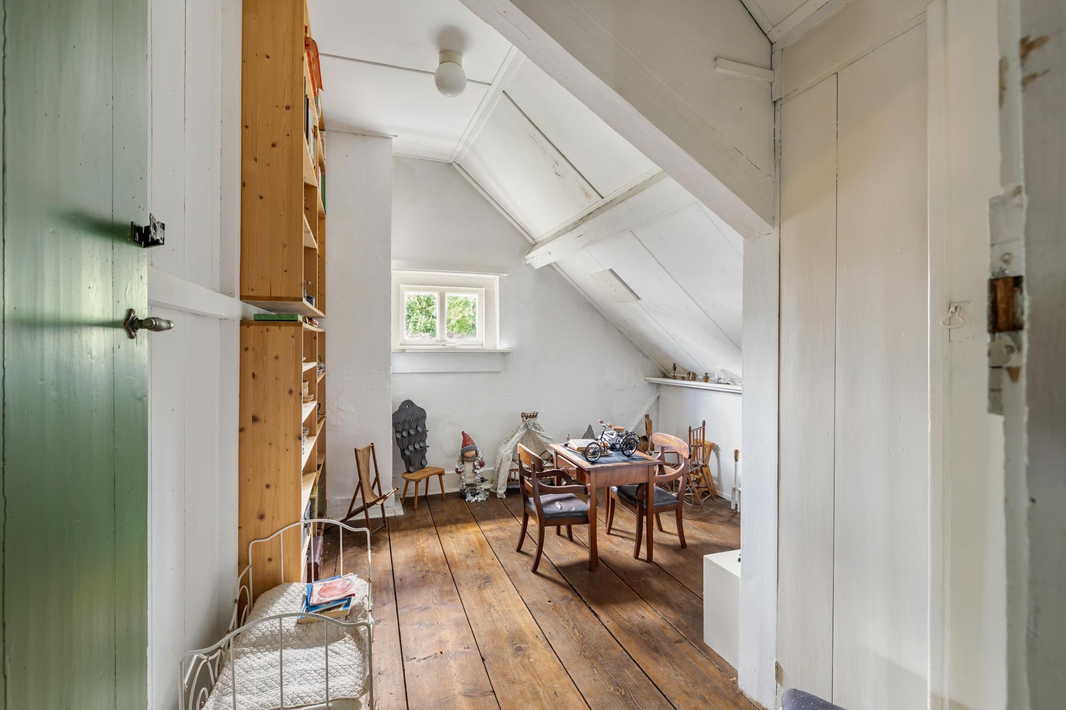 Photo 84 of Ulvenhoutselaan 15