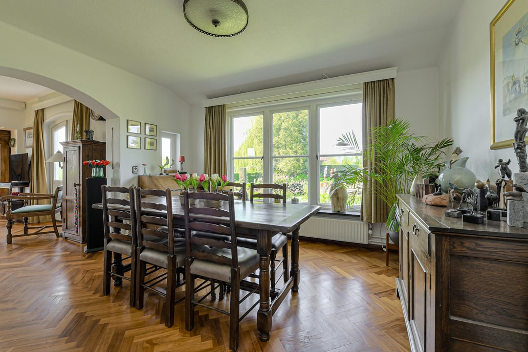 Photo 16 of Commandeurstraat 2