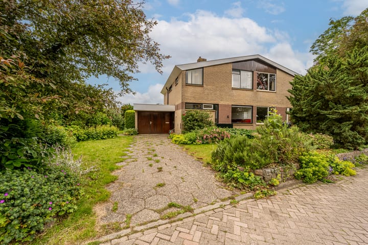 Prins Willem Alexanderln 44