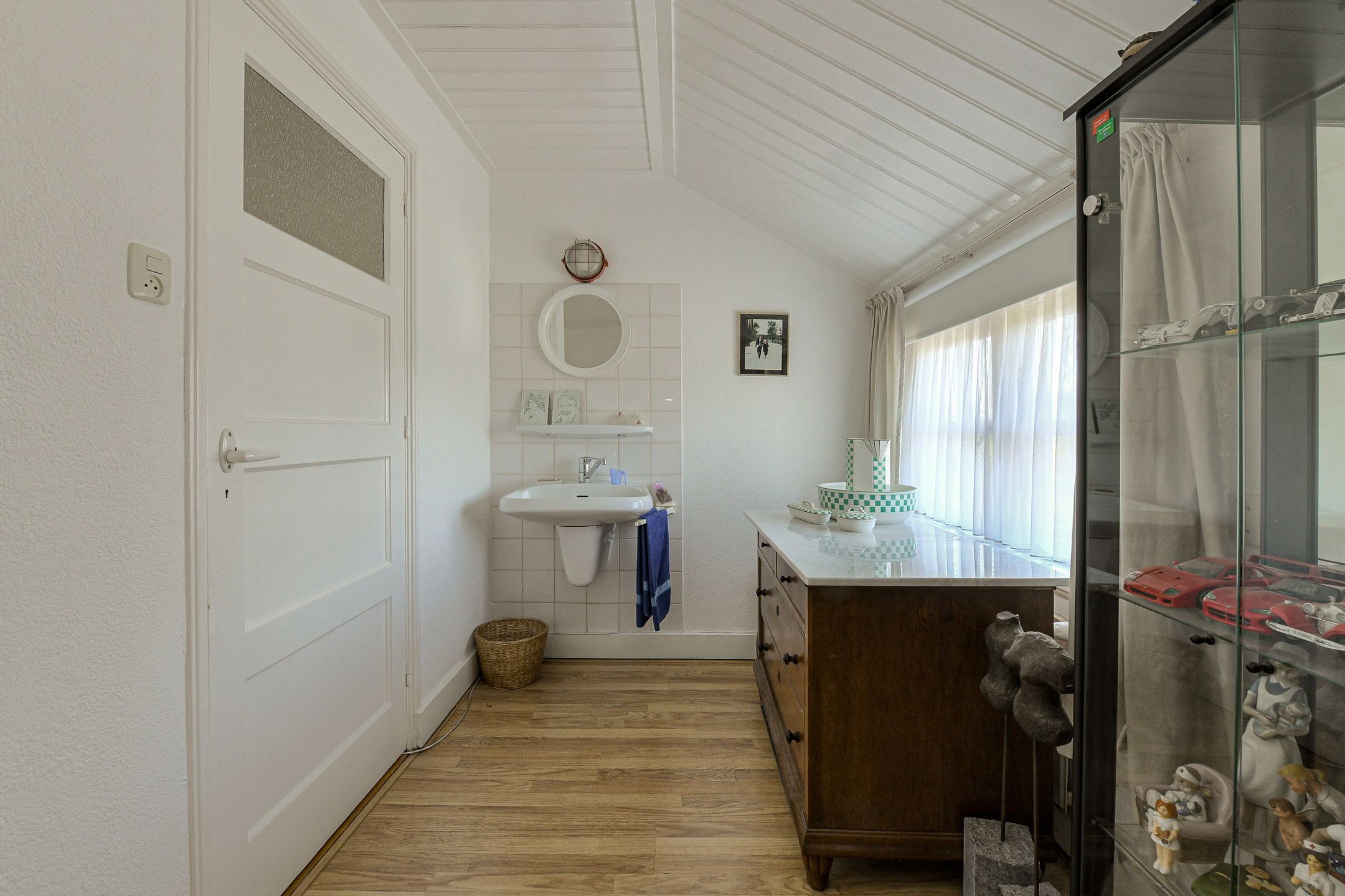 Photo 39 of Commandeurstraat 2