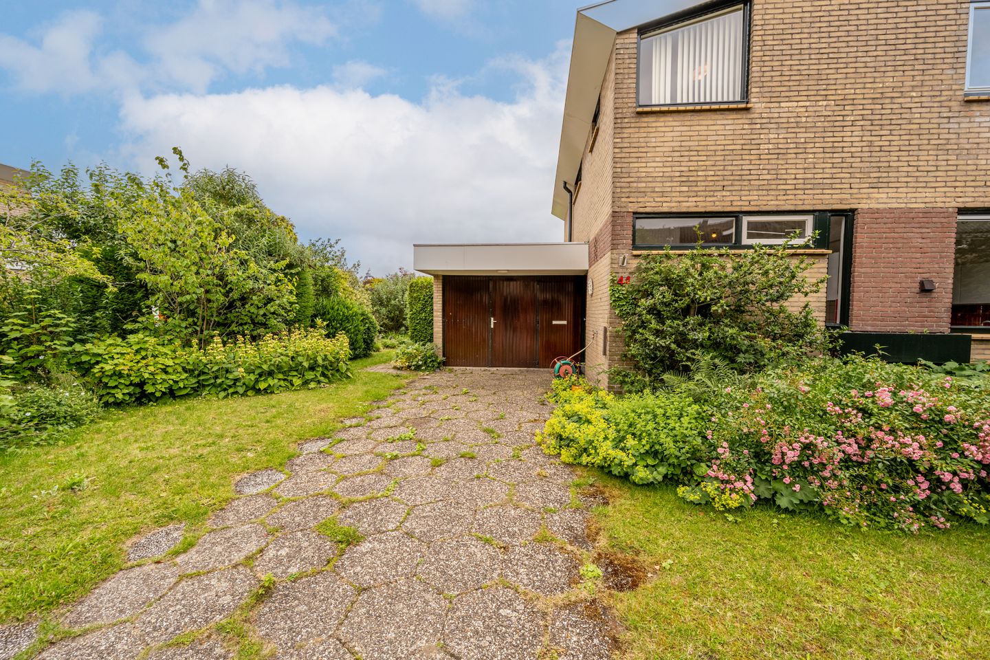 Photo 35 of Prins Willem Alexanderln 44