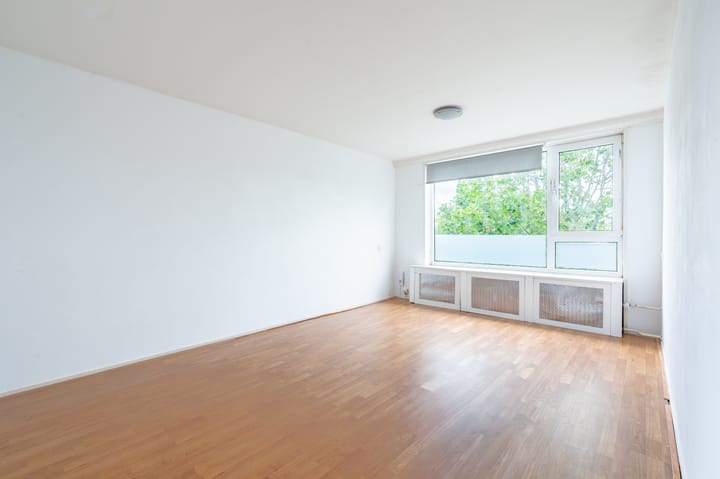 Appartement te koop: Adelaarslaan 293, Apeldoorn