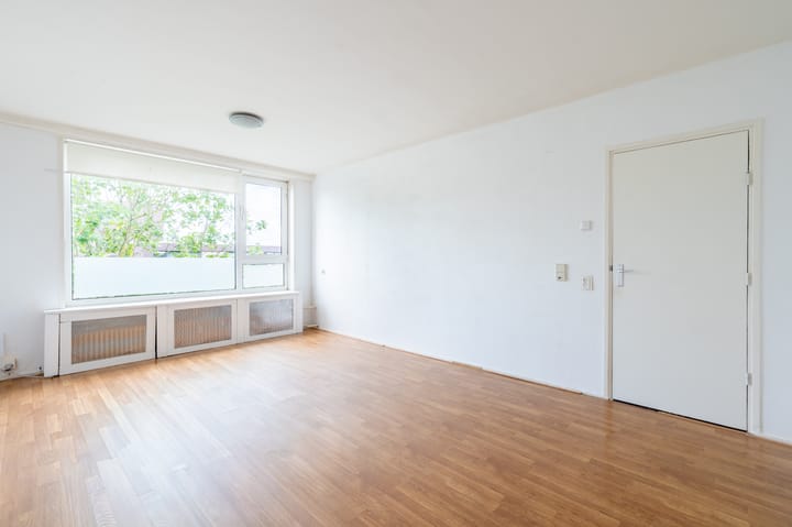 Appartement te koop: Adelaarslaan 293, Apeldoorn