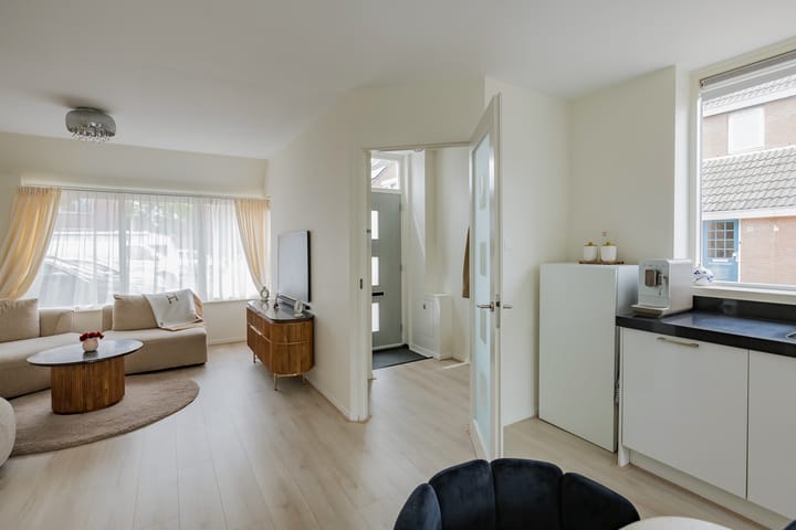 Hoekwoning te koop: Noorderkroon 22, Lisse
