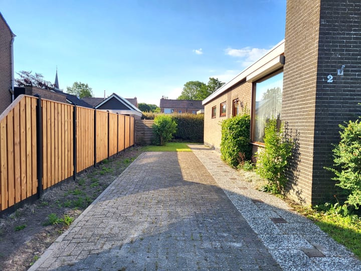 Photo 4 of Kostverlorenstraat 2