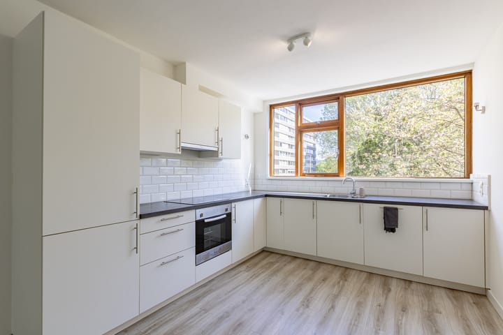 Tussenwoning te koop: Zamenhofdreef 46, Utrecht