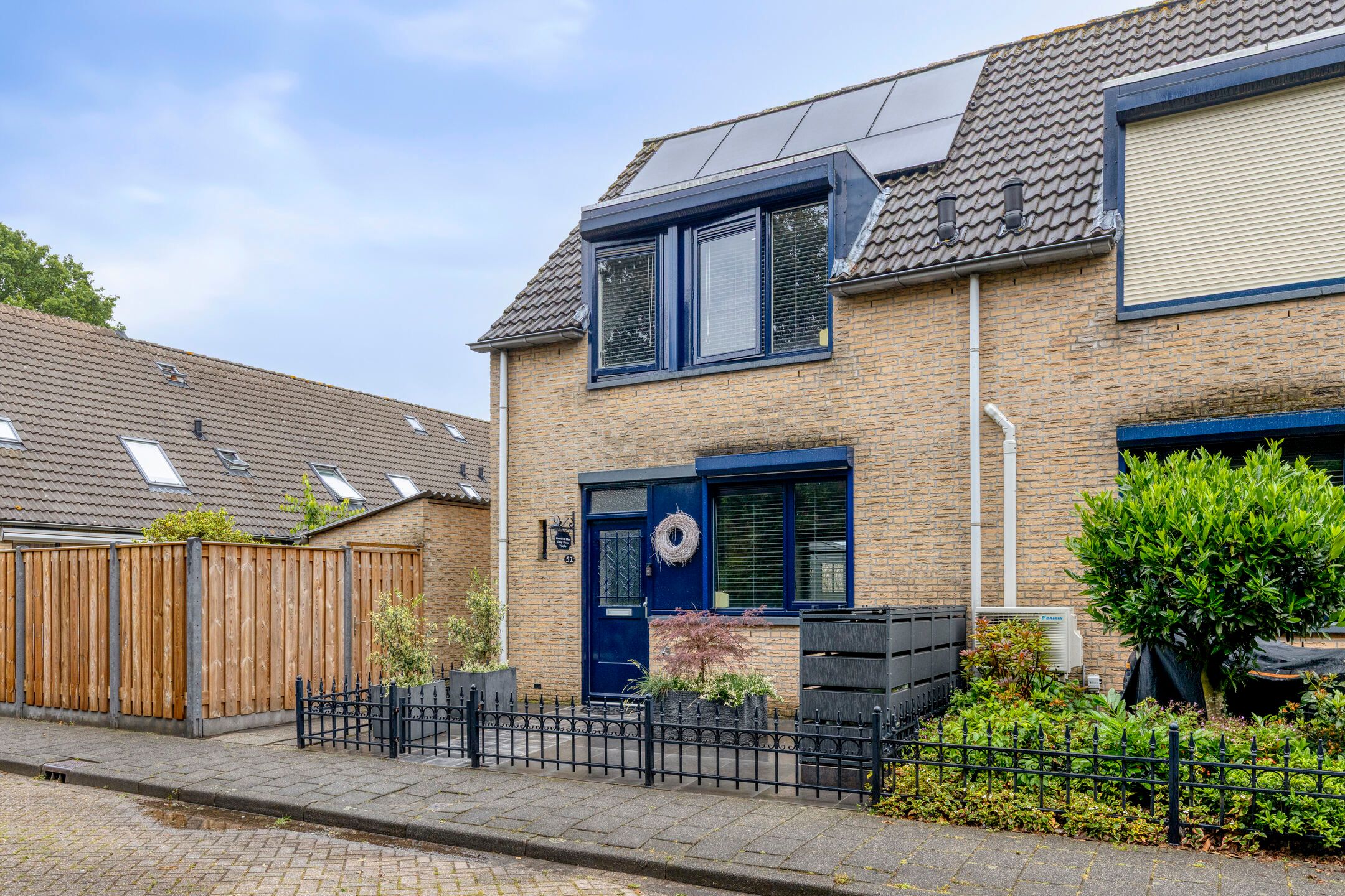 Photo 9 of Jekerstraat 51