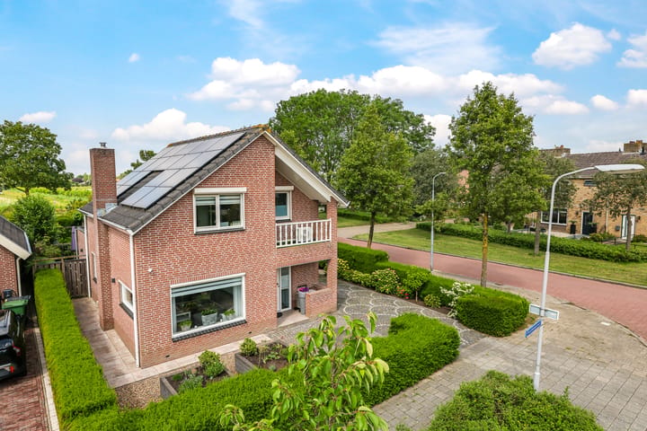 Vrijstaande woning te koop: Reuvekampstraat 2, Driel