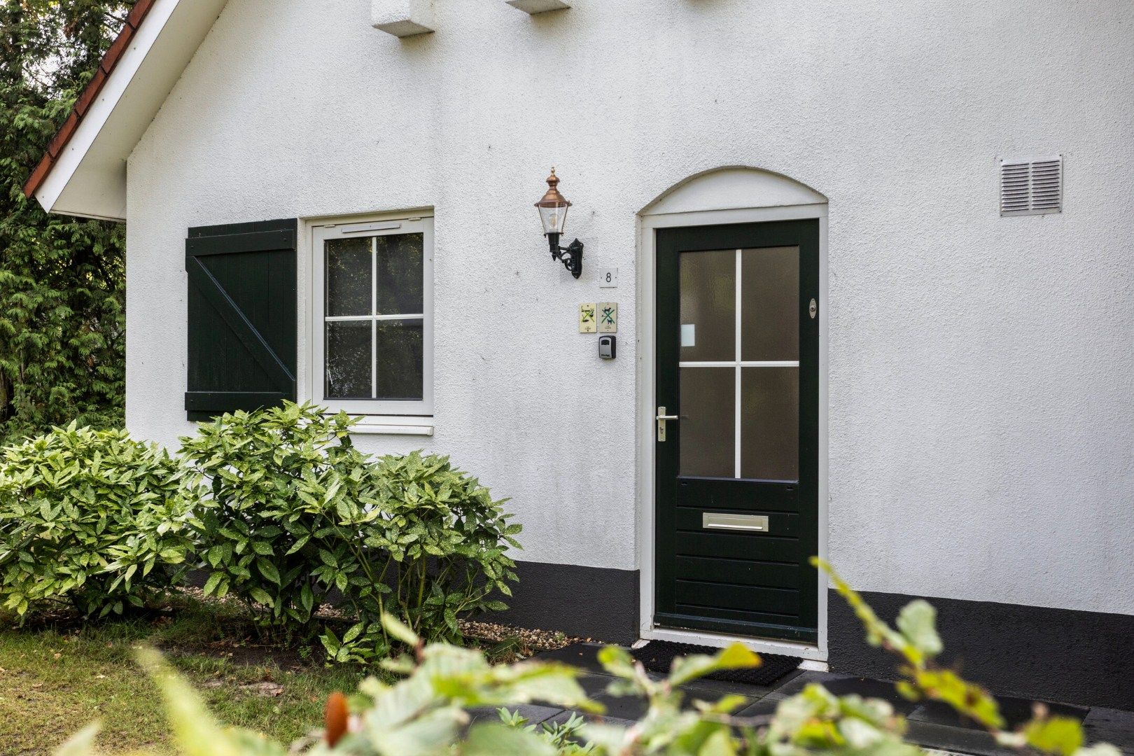4-bedroom freehold villa in Enter — photo 4 of 5