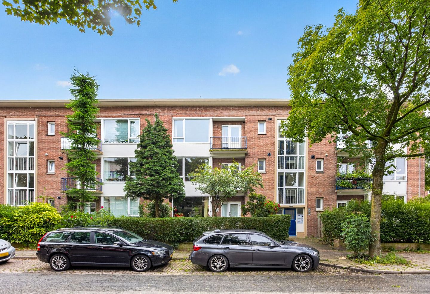 Photo 1 of Pater Brugmanstraat 46