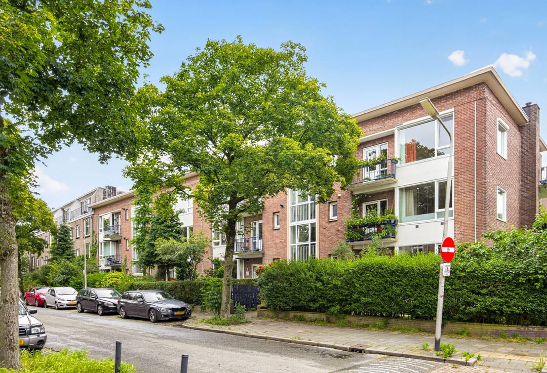 Photo 32 of Pater Brugmanstraat 46