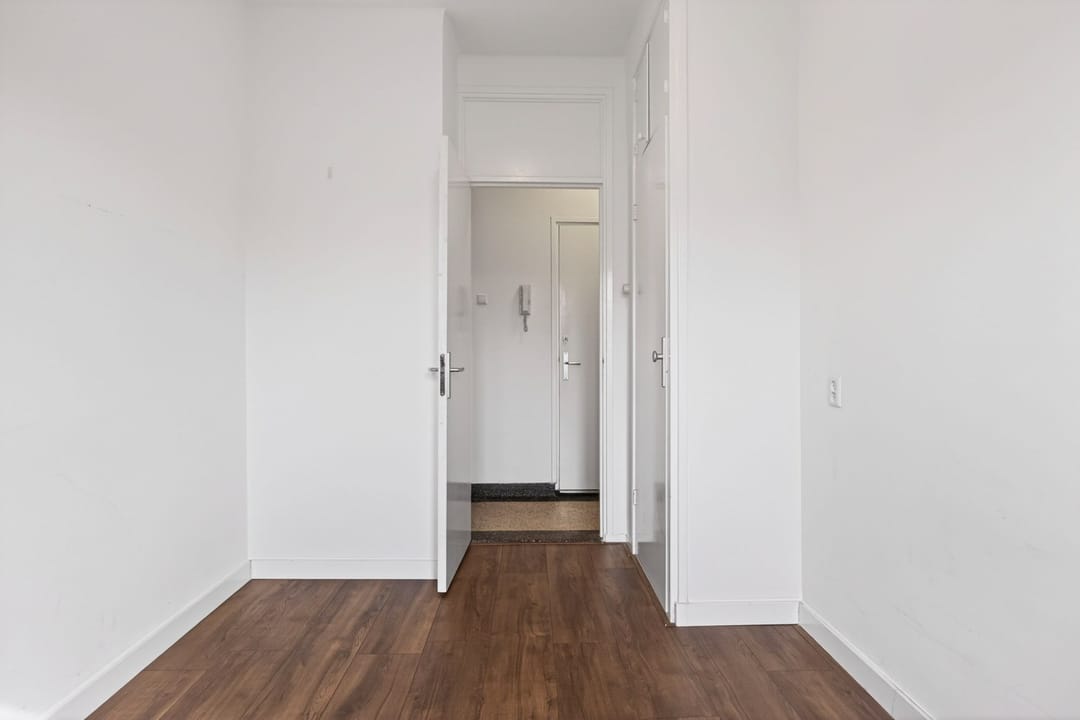 Photo 22 of Pater Brugmanstraat 46
