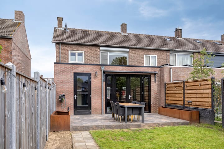 Foto 4 van Mgr Dr Meuwesestraat 20