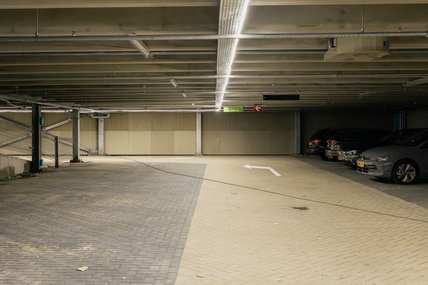 Photo 19 of Saturnusstraat 18-2202