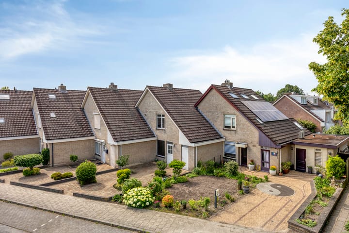 Tussenwoning te koop: Heufkens 116, Uden