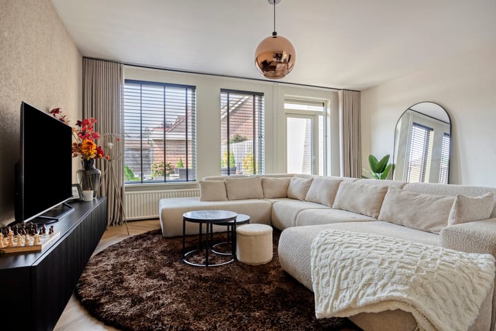 Tussenwoning te koop: Heufkens 116, Uden