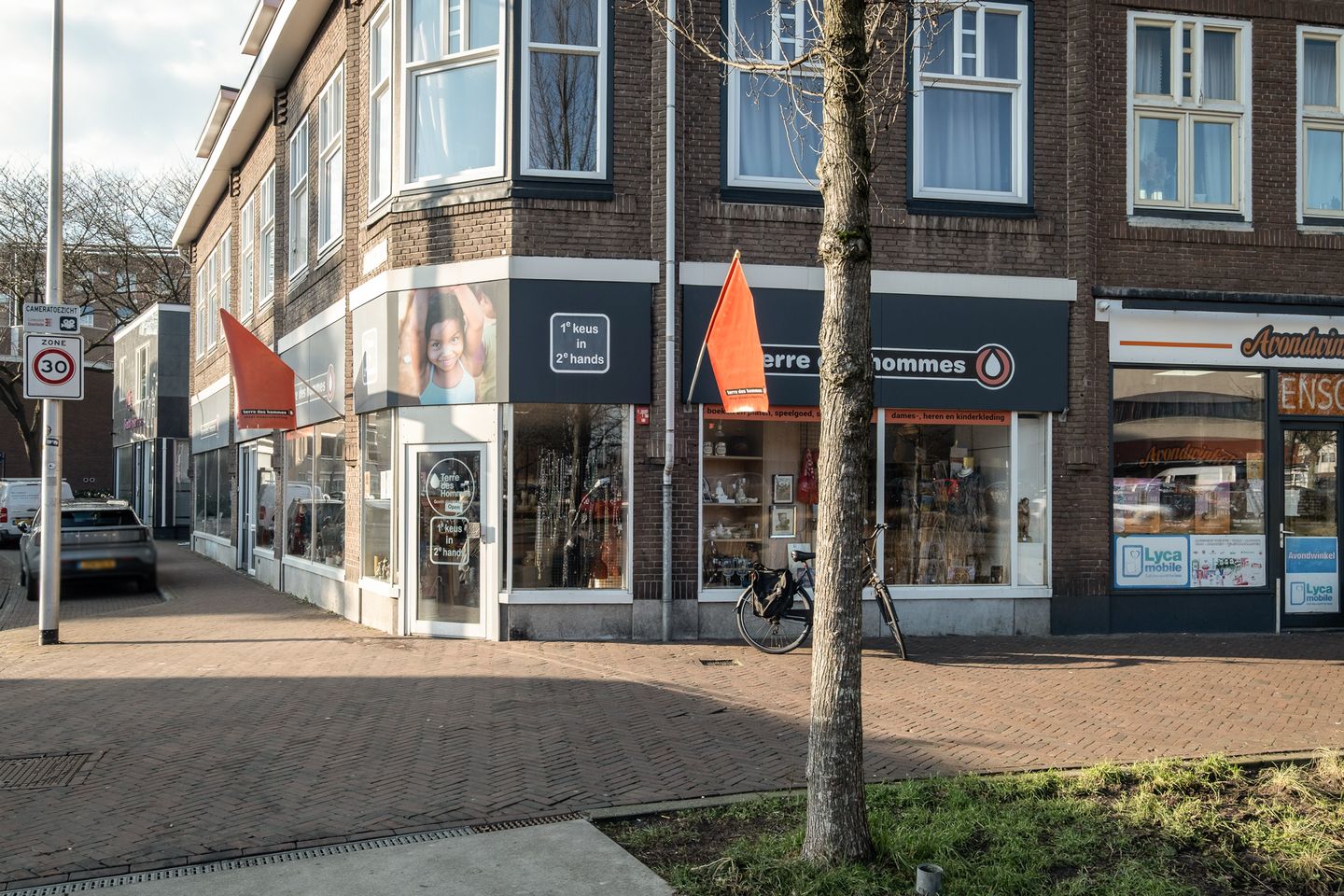 Bekijk foto 3 van Oldenzaalsestraat 93