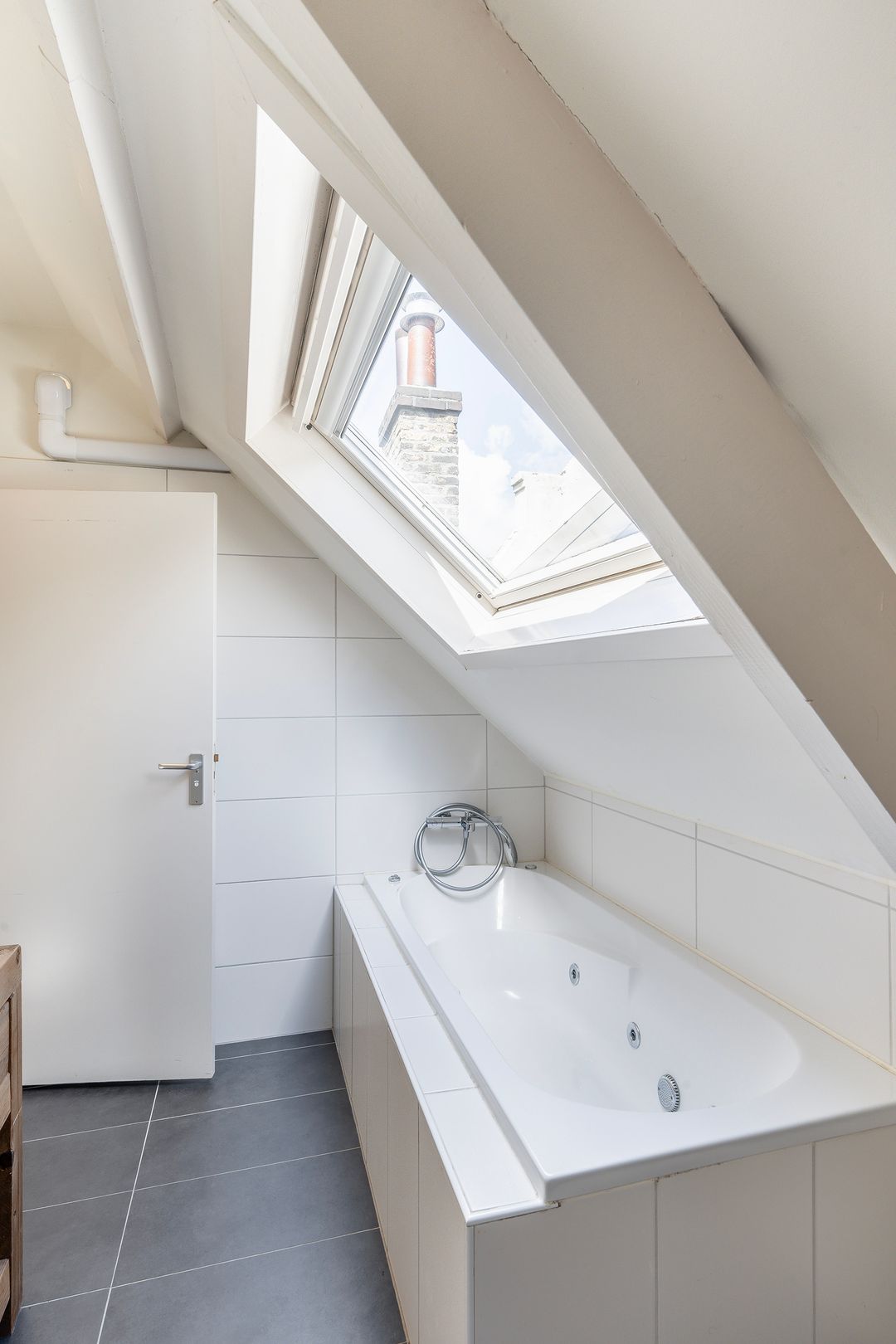 Photo 37 of Arnold Hoogvlietstraat 19