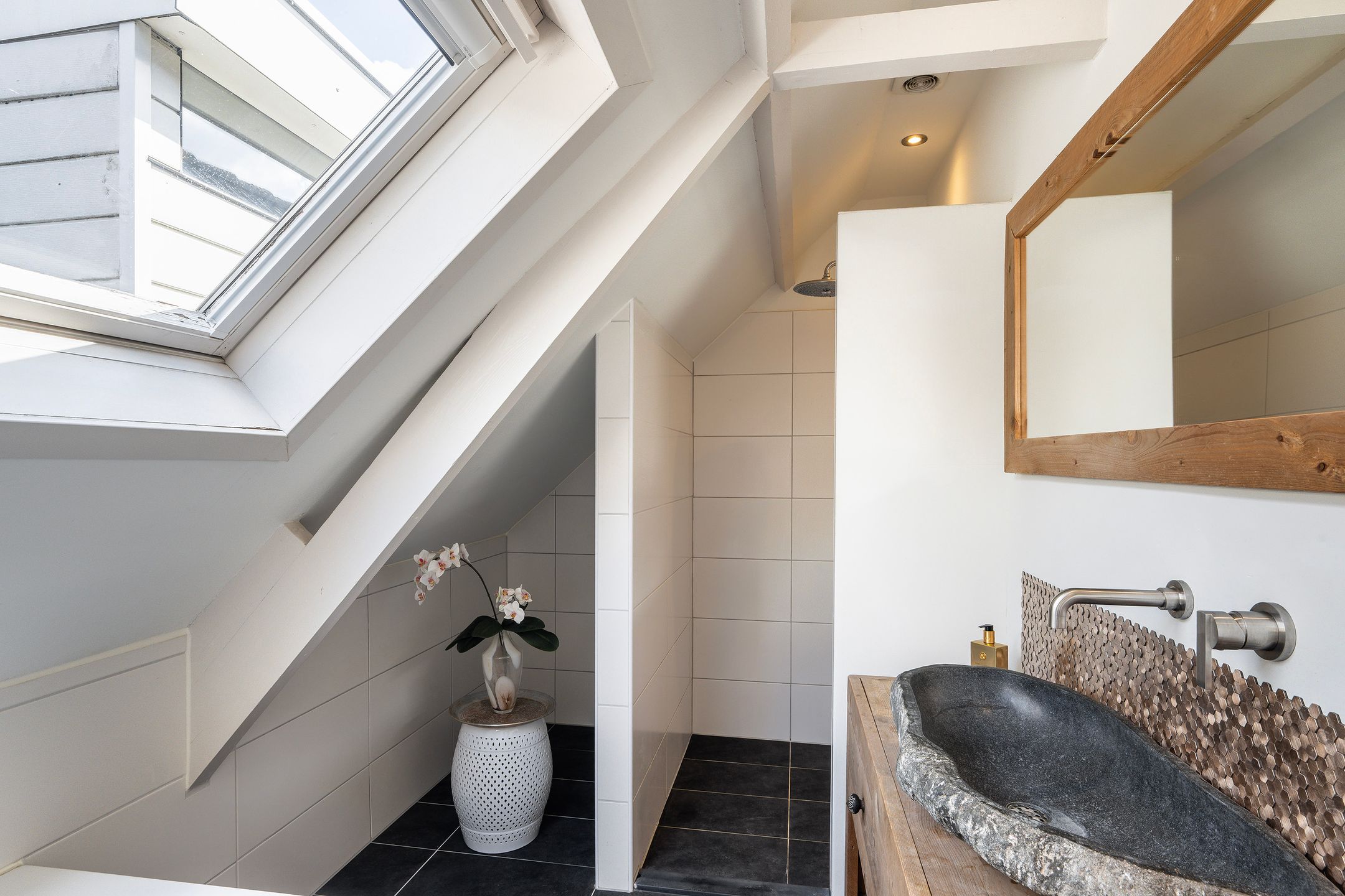 Photo 36 of Arnold Hoogvlietstraat 19