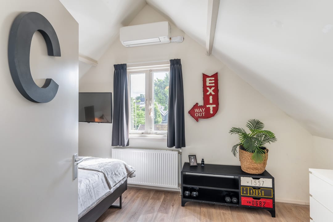 Photo 32 of Arnold Hoogvlietstraat 19
