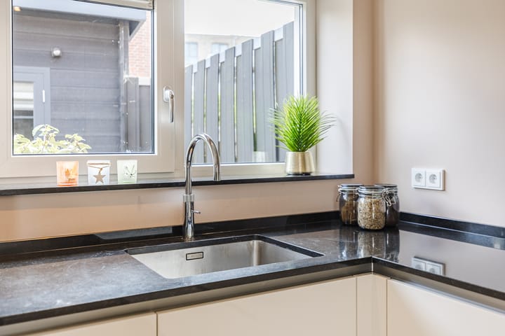 Hoekwoning te koop: Anselmusstraat 23, Mijdrecht