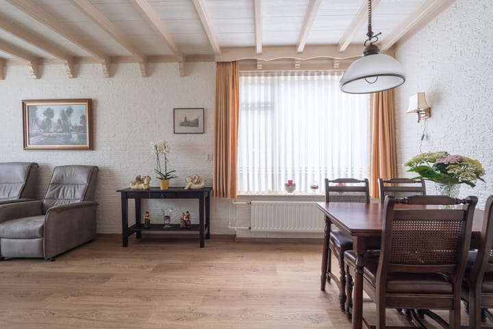 Vrijstaande woning te koop: Groenendijk 38, Oosteind